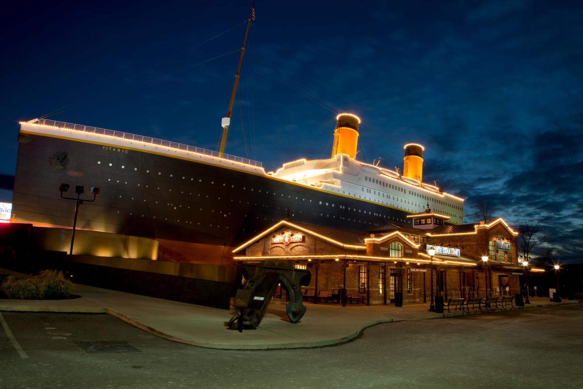 Daya, Hot Tub, Pool Table, 1089 Of Free Attraction Tickets For Each Paid Day, Dollywood And More! Gatlinburg Zimmer foto